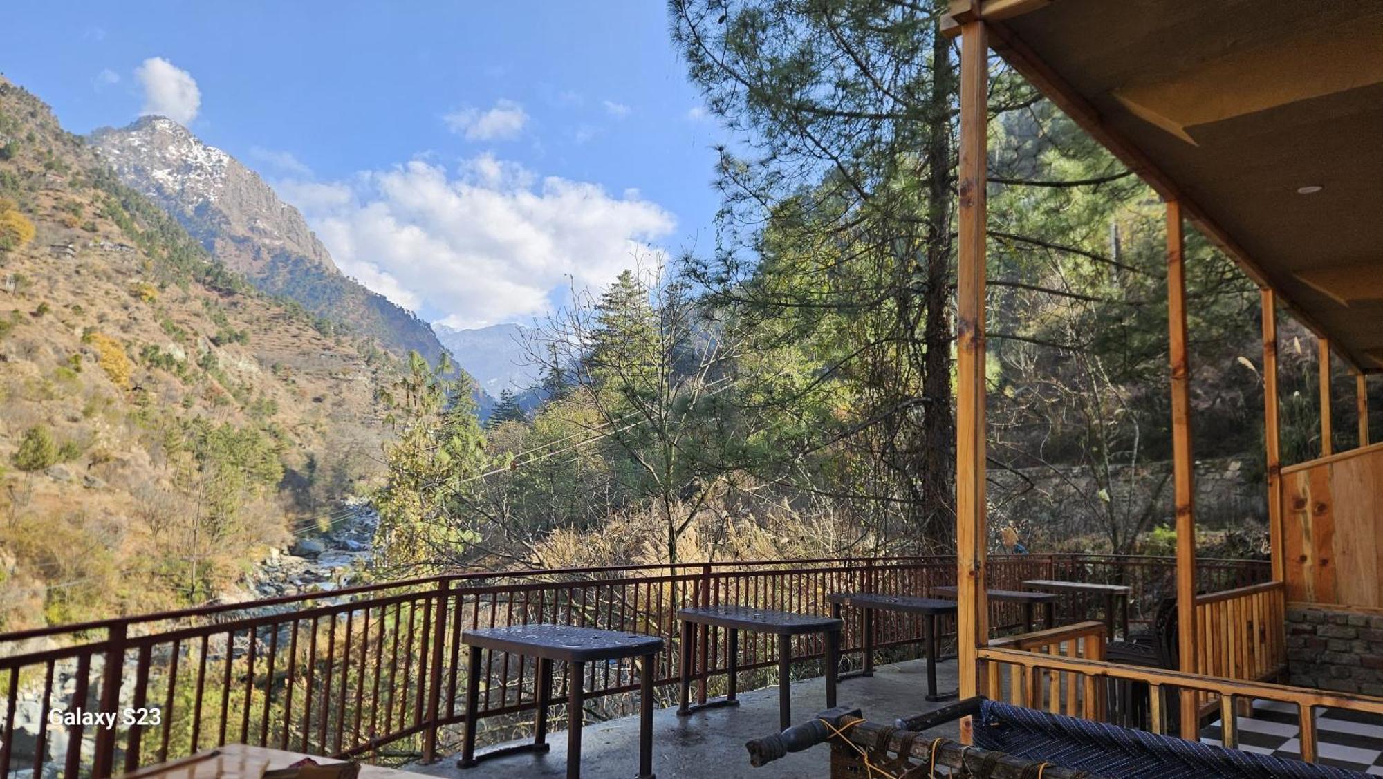 The Fiza Retreat Tirthan Banjār Exterior foto